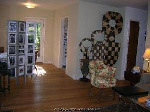 5th image of 908 N Jacksonville St