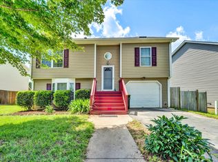 570 Old Fort Rd, Rocky Mount, VA 24151