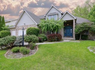 2602 Robeson Park Dr, Champaign, IL