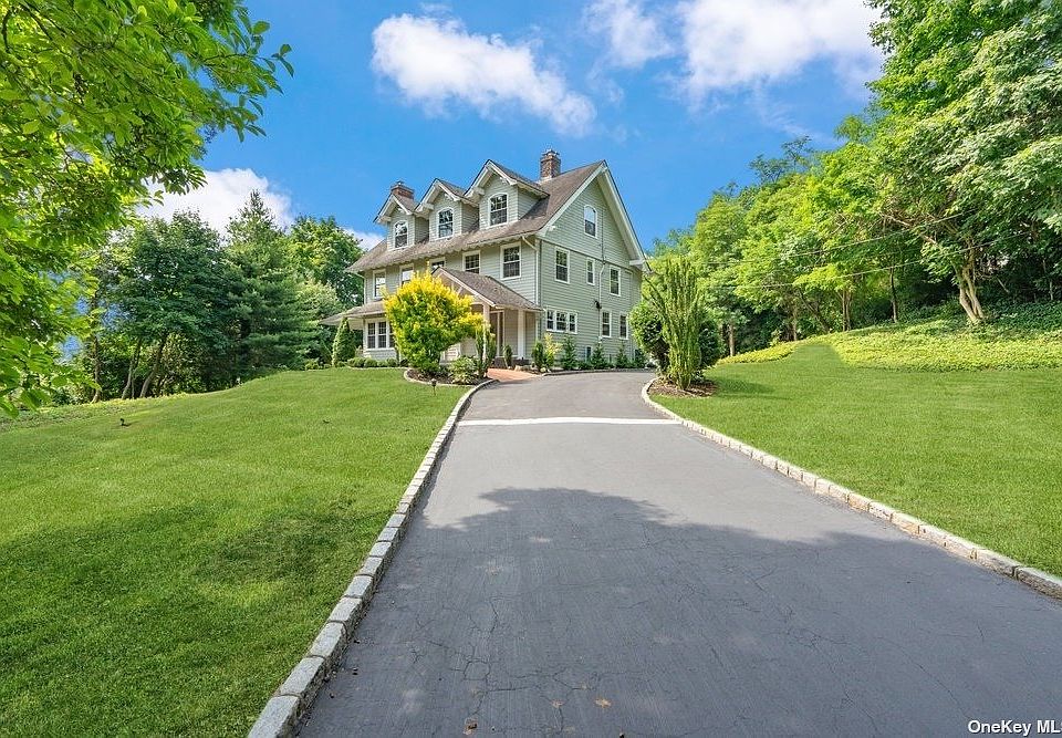 9 The Intervale, Roslyn, NY 11576 | Zillow