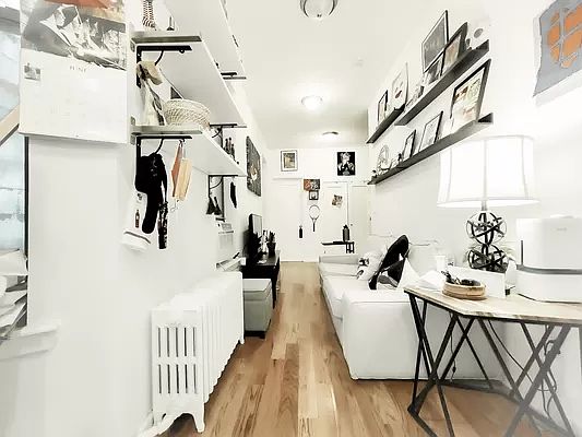 4th image of 364 3rd Ave APT 22