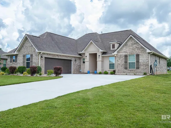 9843 Chipper Ln, Foley, AL 36535