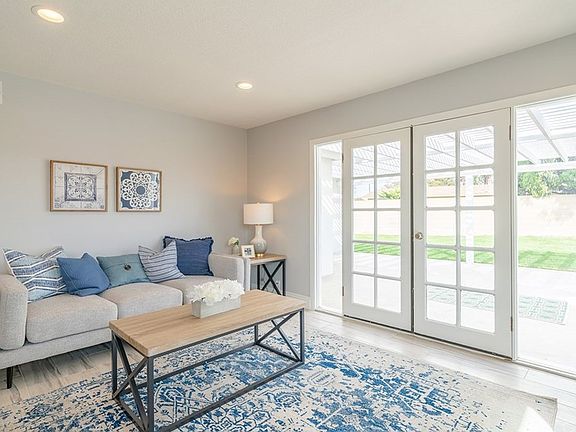 2nd image of 10411 Oronsay Cir