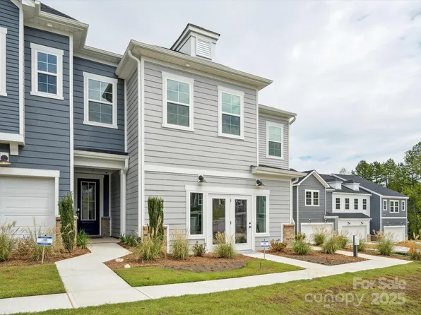 619 Webster Ln, Cramerton, NC 28032