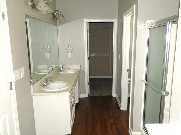 532 Sweet Meadow Dr — Photo 32