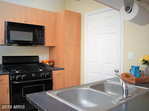 5th image of 13503 Derry Glen Ct APT 403