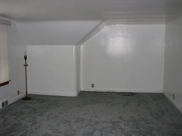 5330 Seneca St — Photo 14