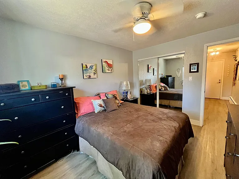 188 S Logan St #205 — Photo 16