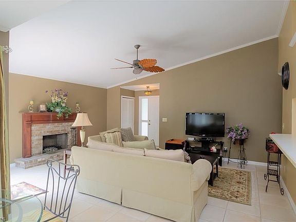 4th image of 6220 Timberwood Cir APT 124