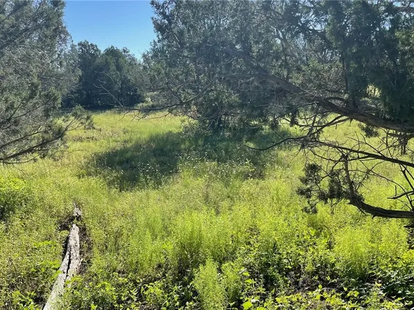 373 W Spotted Colt Rd, Seligman, AZ 86337