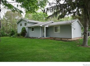 991 E Huron River Dr, Van Buren Township, MI 48111