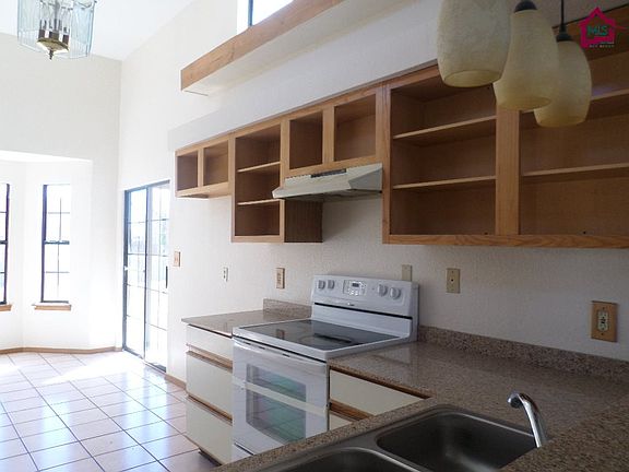 2nd image of 4687 Elks Dr