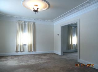 145 Old Pleasant St, Lee, MA 01238