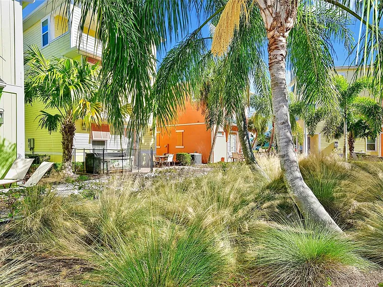 8024 Flip Flop Way — Photo 44