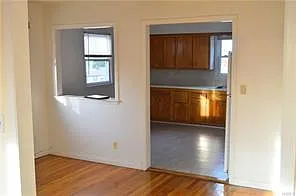 8 Ambrose Pl #2 — Photo 5