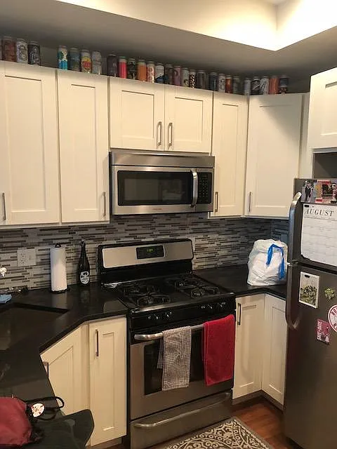 1 bed, 650 sqft, $1,600 — Photo 2