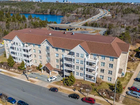 201 Walter Havill Dr Unit 209, Halifax, NS B3N 3J4