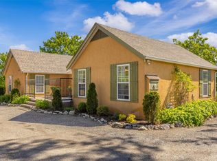 2430 Longhill Rd, Kelowna, BC V1V 2G3