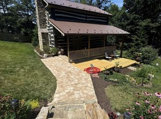 647 E Chestnut St, State College, PA 16801