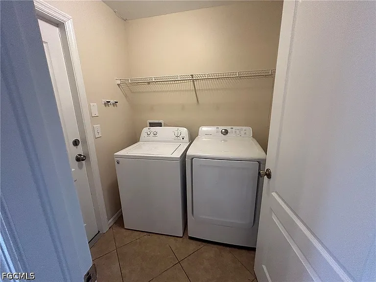 6012 Thrush Ave — Photo 13