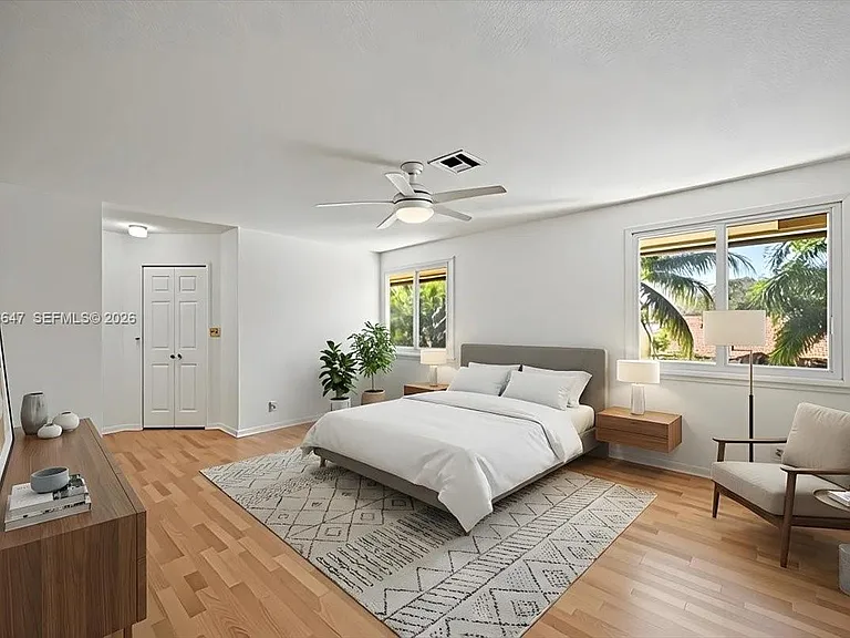 2560 Bass Way — Photo 35