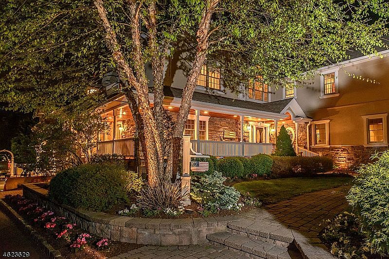 7 Pitcairn Dr, Roseland, NJ 07068 | Zillow