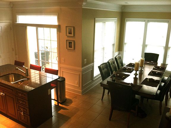Open Kitchen/Dining Fl Plan
