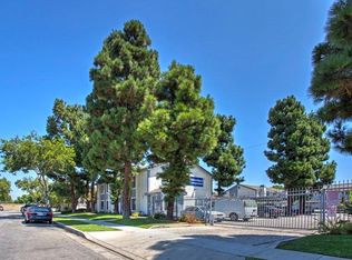 13824 Arthur Ave #Q, Paramount, CA 90723