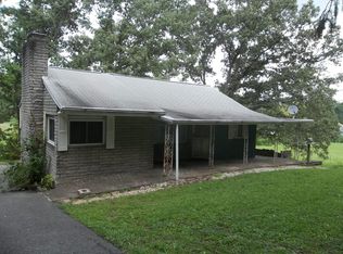 5018 NE Inskip Rd, Knoxville, TN 37912