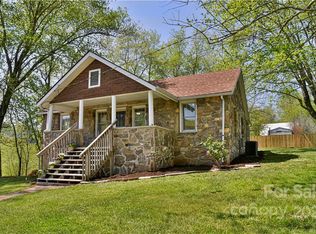 28 Brooks Branch Rd, Leicester, NC 28748