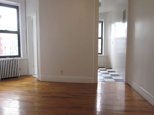 Rented by Landmark Real Estate | media 18