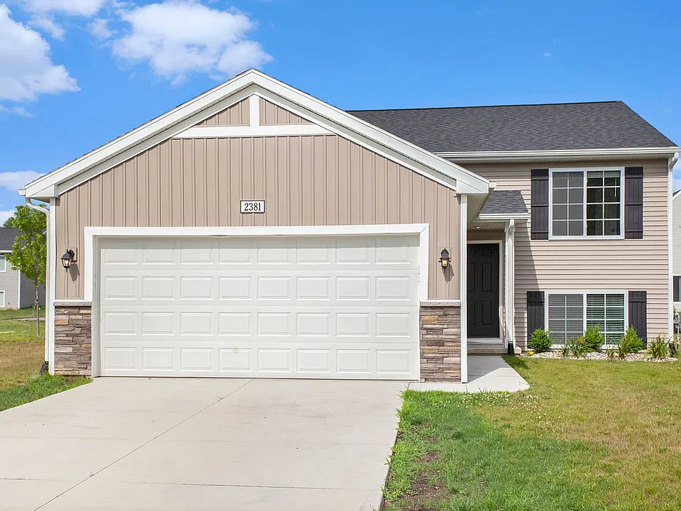 485 River Oaks Dr