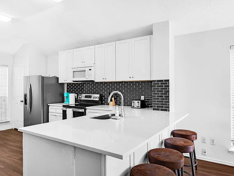 2316 Gerber Dr — Photo 14