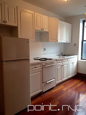 Rented by Point NYC | media 22