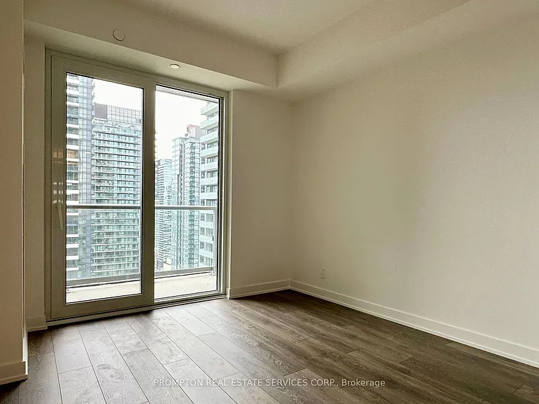 108 Peter St #3202 — Photo 13