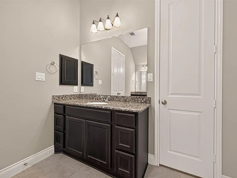 27124 Holtwood Grove Rd — Photo 30