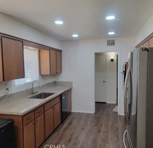 28894 Portsmouth Dr — Photo 31