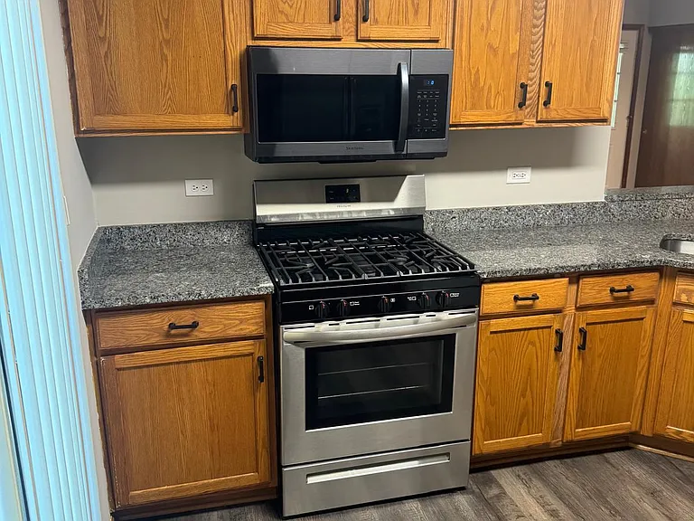 274 W Treehouse Ln — Photo 4