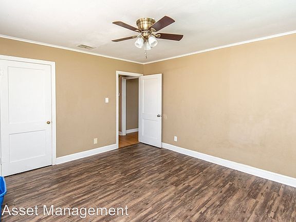 5th image of 1015 Delhi St