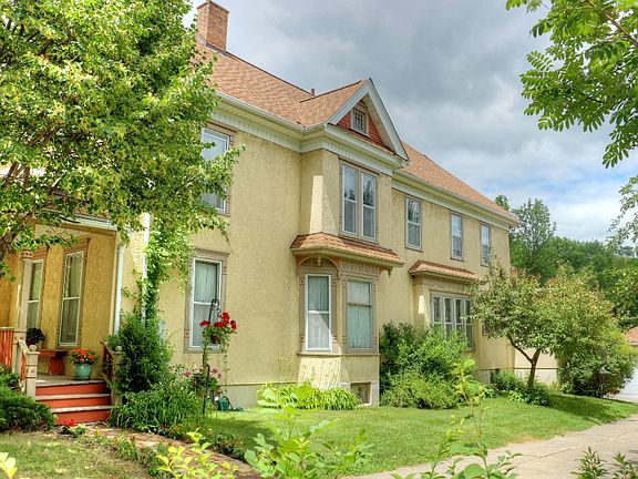 3rd image of 1125 East Ave