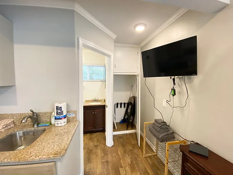 3210 Felton St — Photo 4
