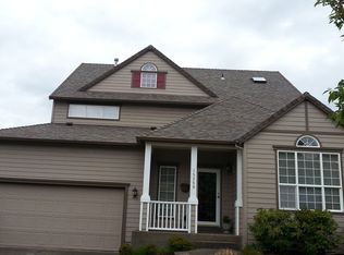 15359 SE Kensington Dr, Clackamas, OR