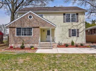 14 N Hill Rd, Colonia, NJ 07067