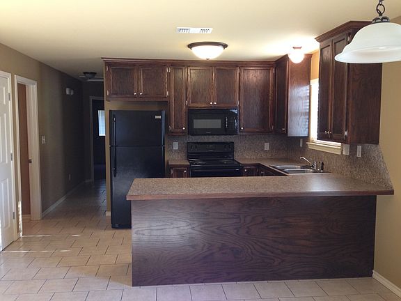 3rd image of 1008 E 15th St