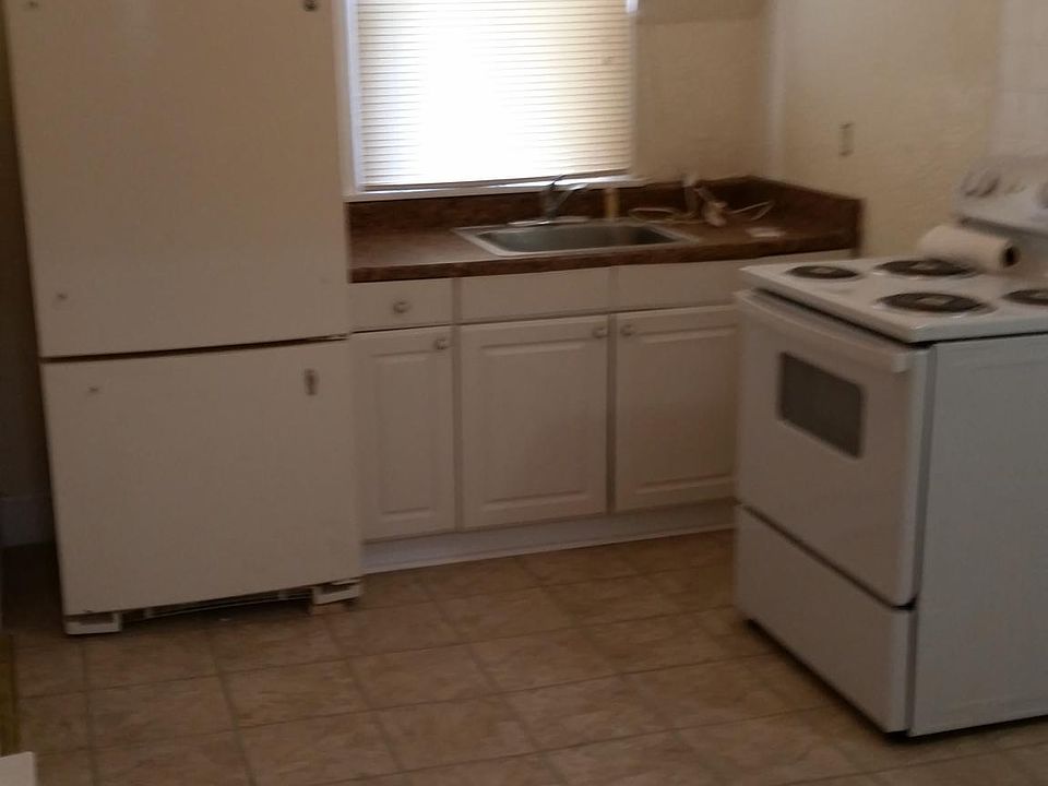 1st image of 731 W Washington St #1
