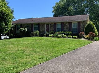 106 Kimbrough Ct, Clarksville, TN 37043