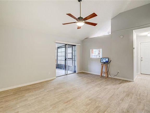 5th image of 3611 Glenmac Ct