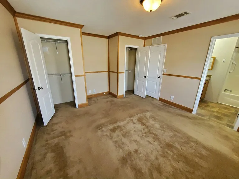 6416 NW 28th Ln #385 — Photo 9