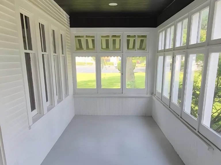 1016 Prairie St — Photo 3