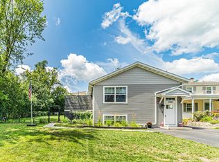 23694 N Park Rd, Lake Zurich, IL 60047